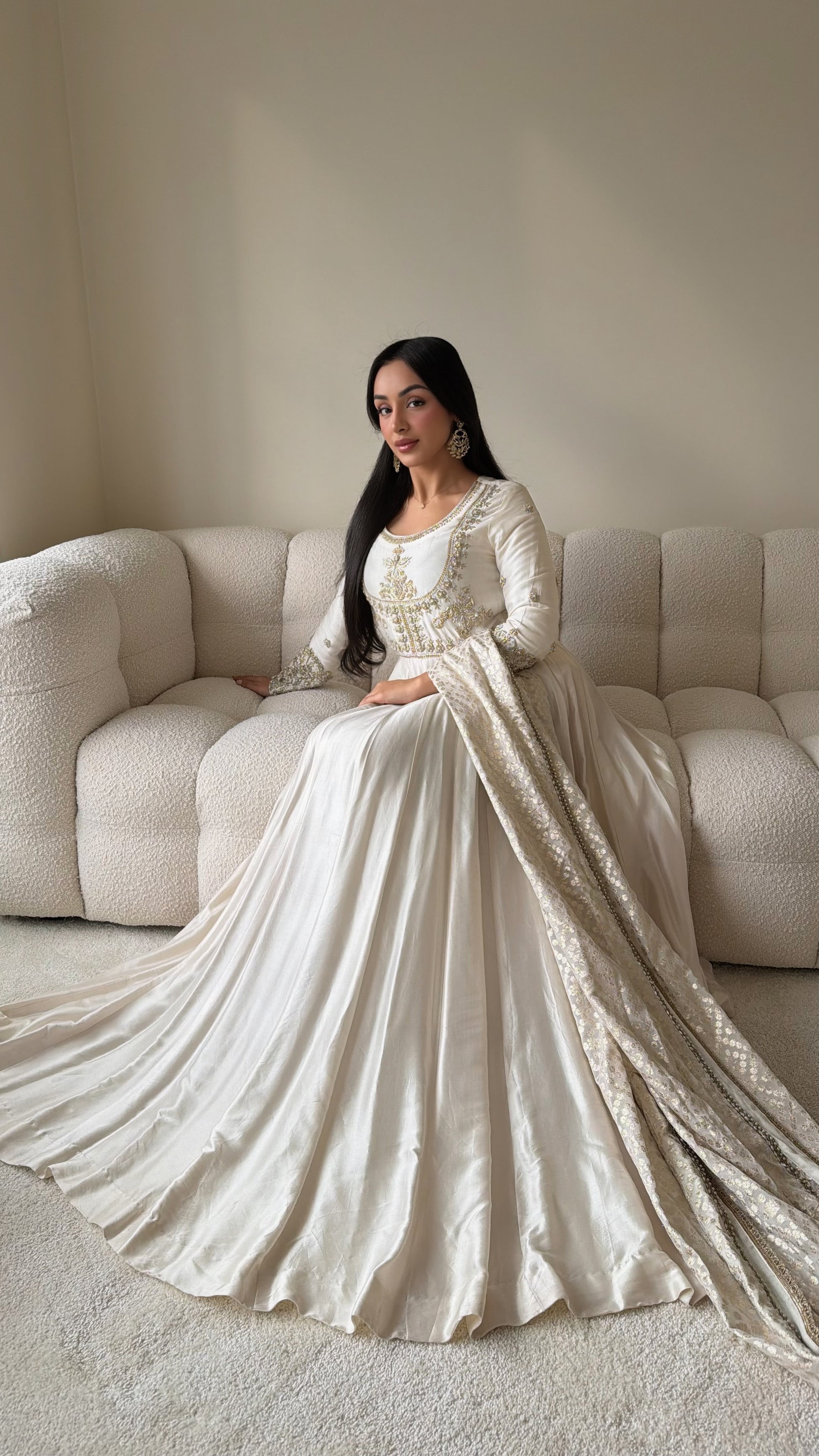 Pakistani wedding guest dress M