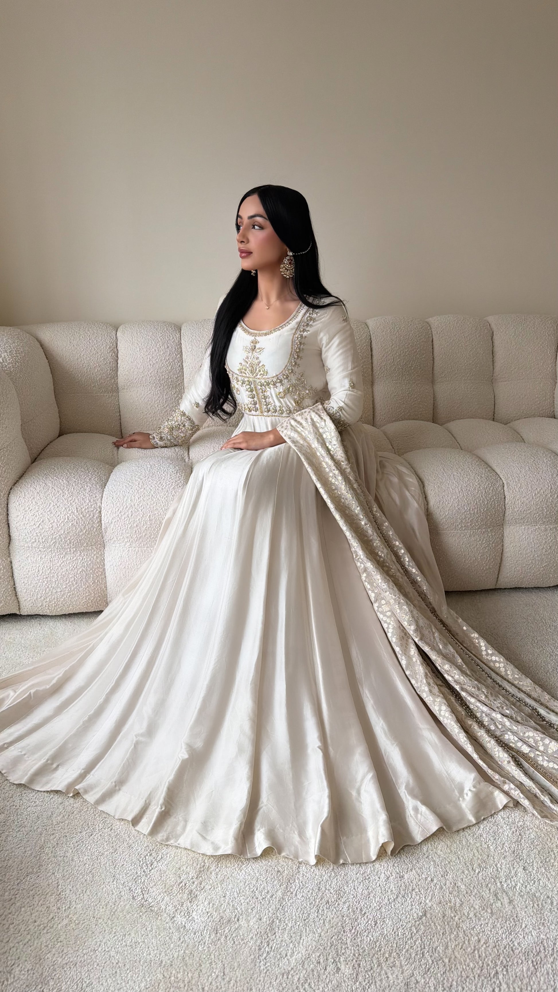 Pakistani wedding guest dress M